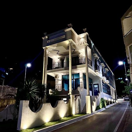 Boutique Hotel Empire Of Martin Gjirokastër Exterior foto